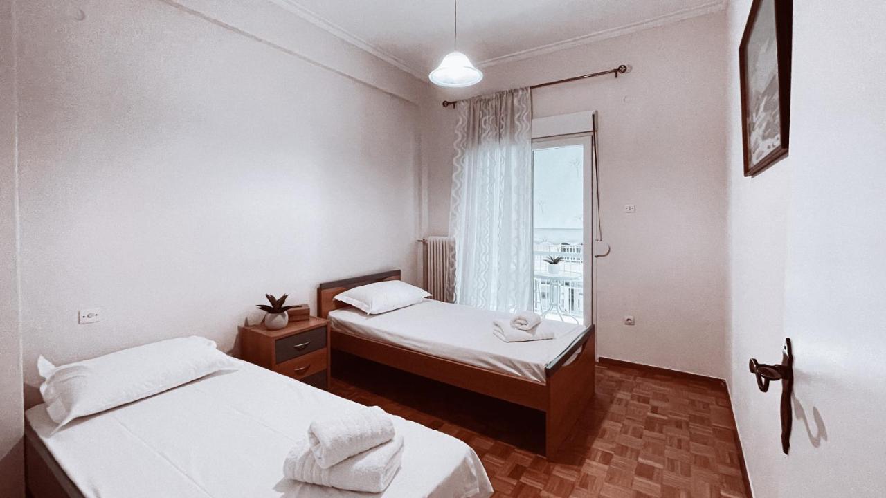 Vintage 2-Bedroom Apt In The Heart Of The City Atene Esterno foto